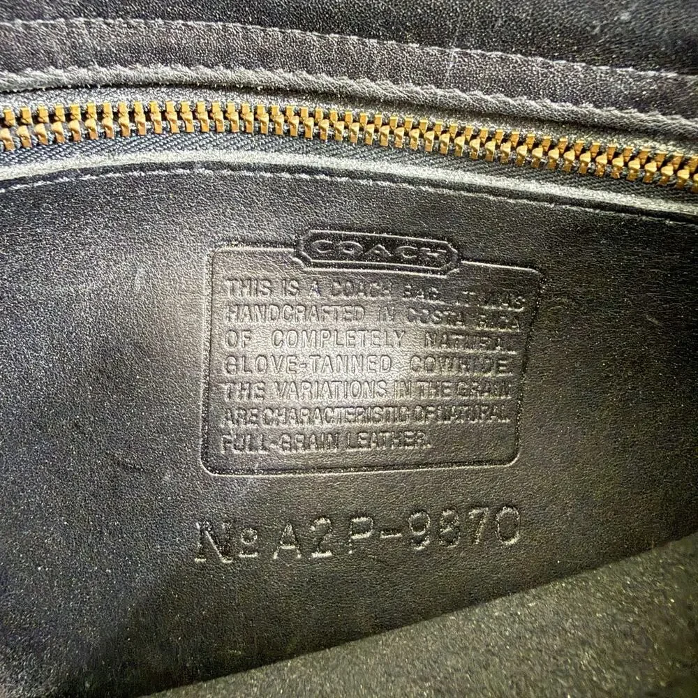 Vintage Coach Black Leather Court Bag EUC Flap/Turnlock Closure Crossbody Strap